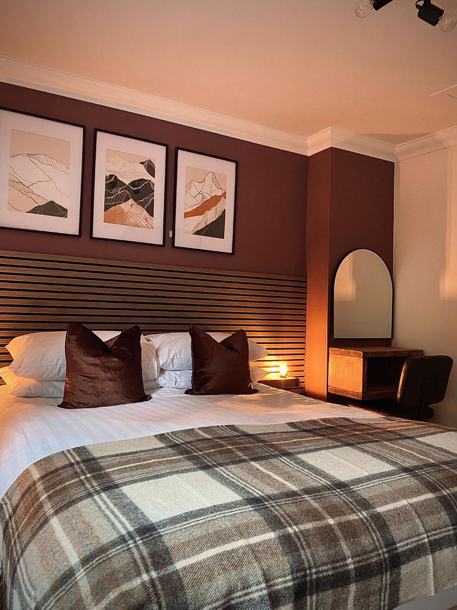 Lochside Guest House Arrochar Buitenkant foto