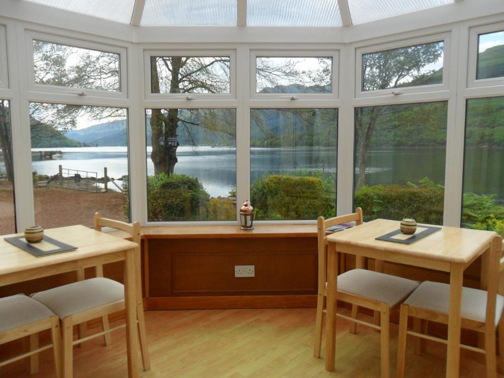 Lochside Guest House Arrochar Buitenkant foto